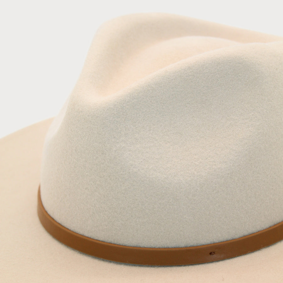Close-up image of the Oslo Fedora in Oatmeal